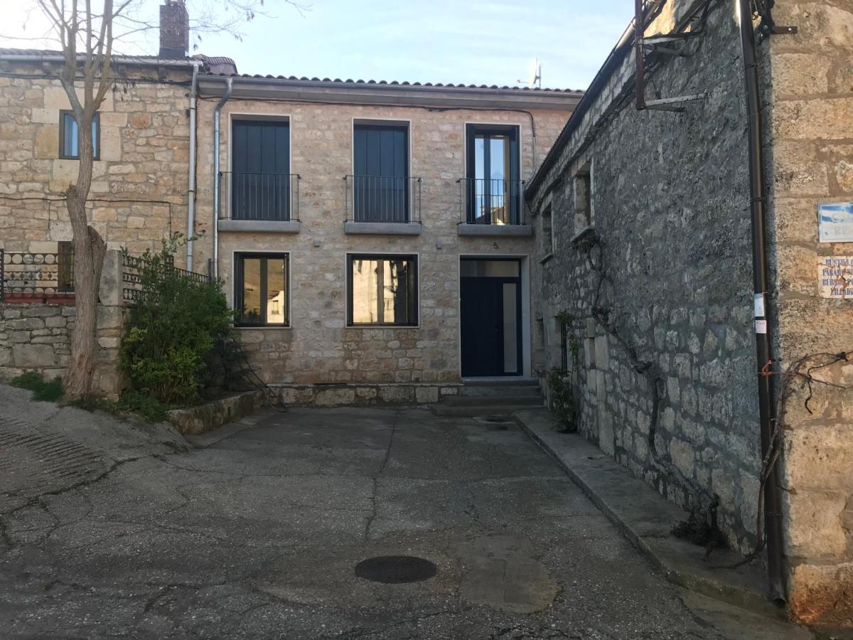 El Pecu Casa Rural Starfamiliar Bustillo Del Paramo 外观 照片