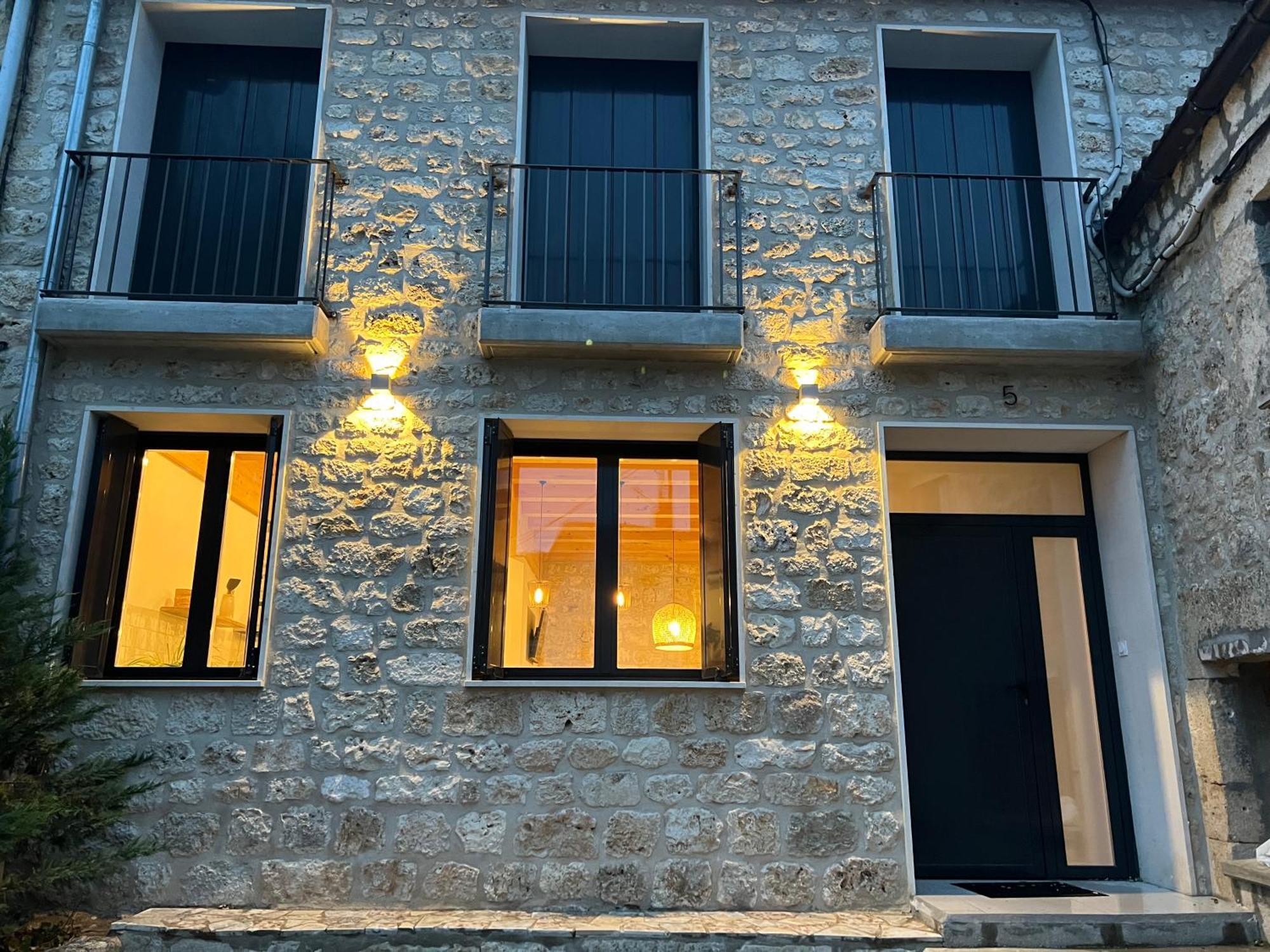 El Pecu Casa Rural Starfamiliar Bustillo Del Paramo 外观 照片
