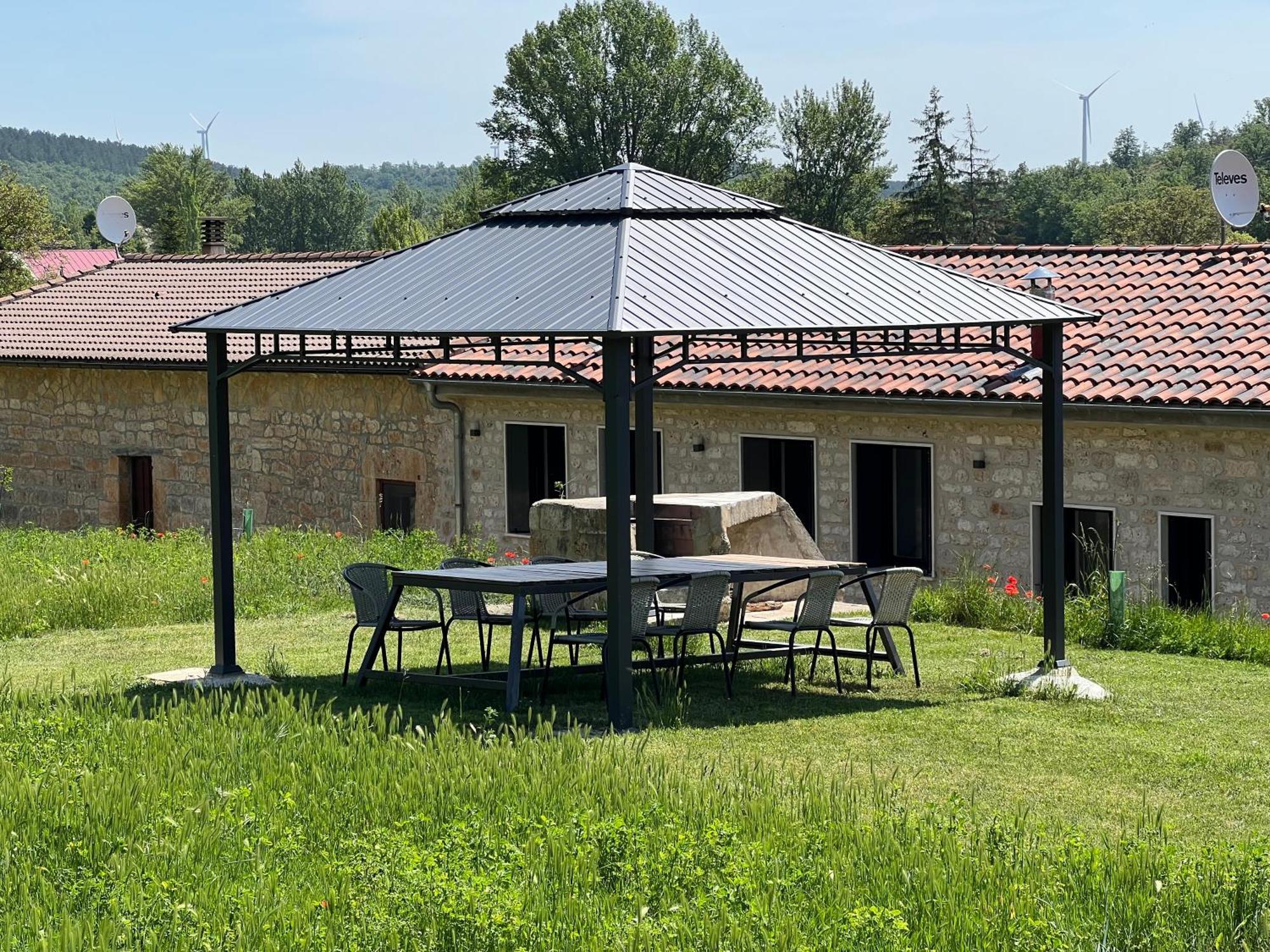 El Pecu Casa Rural Starfamiliar Bustillo Del Paramo 外观 照片